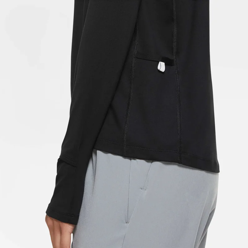 نايكي هودي إلمنتال بنصف سحاب للنساء